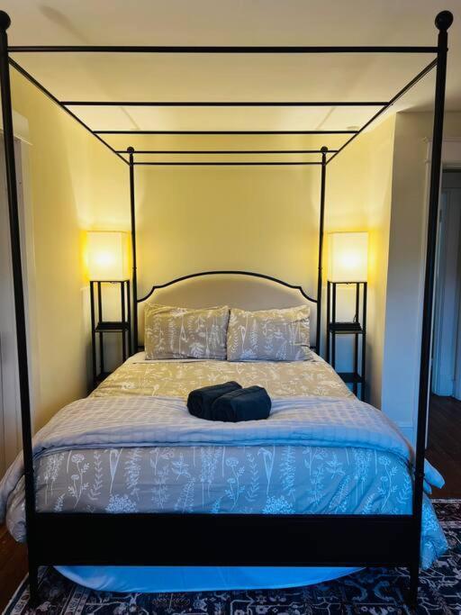 4 Bedroom Dc'S Best Location With Parking, Walk To Clarendon Metro, Shopping And Nightlife! Арлингтон Экстерьер фото